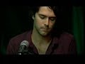 this is antoher video by keane;
now, they're doing the cover of the song enjoy the silence, from depeche mode.