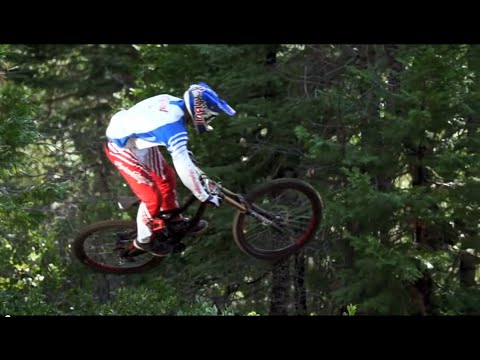 Specialized Racing Downhill Team