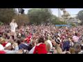 Miley_Cyrus-All_I_Want_For_Christmas_Is_You-Live_At_The_Christmas_Parade_(HD).avi