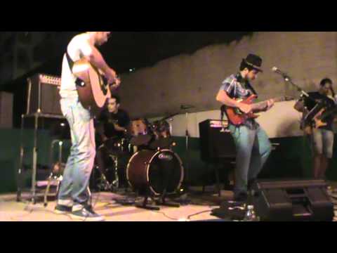 ACOUSTICAL MINDS (SOMETIMES ROCK)