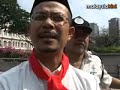 300 protest Bar's 'conversion' forum