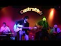 un temita del concierto del pasado sábado en contraclub, como siempre, cortesía de julia: http://bit.ly/UzPzA