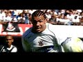 Calos Tevez (L)