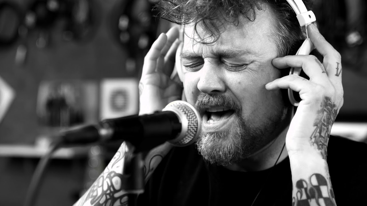 Mooi Wark - Doodse Stilte - Officiële Videoclip