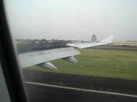 Fly Paris CDG-Douala- Landing