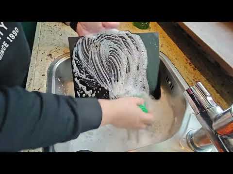 Cleaning your build plates