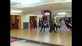 Bollywood dance workshop in Munich, Germany - Desi Girl