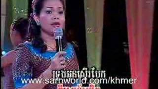 Khmer Celebrities - Him Sivorn at home