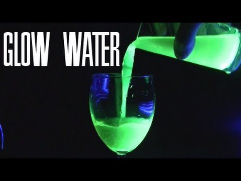 fluorescent - FACEBOOK- http://www.facebook.com/mist8kspage TWITTER- https://twitter.com/Mist8kofficial Heres a demonstration of Fluorescein commanly used as a tracing dye...