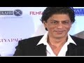 Shahrukh Khan At The Red Carpet Of Filmfare Awards 2012