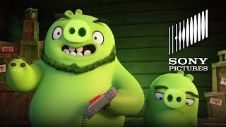 The Angry Birds Movie - Meet the Pigs