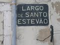 alfama com o rio tejo a seus p�s, ainda com as decora��es das festas de santo ant�nio.
fotos e v�deo de jos� rendeiro
fado-a igreja de santo estev�o
canta-manuel de almeida
santo estev�o-padroeiro dos fadistas