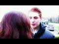 Bekijk muziek clip van Miles Away met Clarity