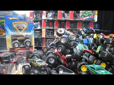 Over 150 Monster Jam Trucks! My 2014 Convention Nationals Pickups