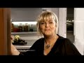 cuisines hygena avec val�rie damidot : elle met des cuisines partout !