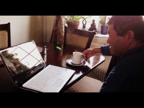 Dad's reaction to Raw Barz: Unik Poet vs Laure : Bit funny