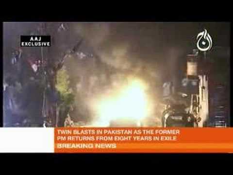 Scores killed in Karachi bomb blasts ...