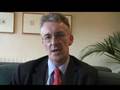 videos de Hillary Benn discusses Labour's energy plans.