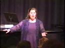 Elizabeth Parcells sings Je suis Titania