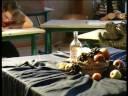 alkot�napon l�ttuk vend�g�l az �rdi iskol�k tanul�it. sok gy�ny�r? k�p (rajz, festm�ny, grafika)k�sz�lt.

v�g�-operat?r: lesz�k tam�s
zene: killers - human
http://sulitv.blog.hu
