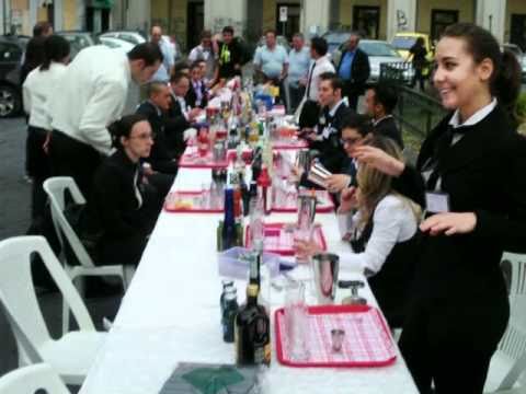 PRIMO CONCORSO BARMAN SHOW L'AIBES TRA LA GENTE.mp4