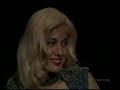 intervista a moana pozzi nella prima puntata di samarcanda