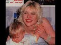Frances Bean Cobain Part [1] young frances Bean's pix short Biography : Born on :August 18, 1992, Los Angeles, California Frances is named after Frances McKee, front woman of Glasgow group The Vaselines. The Vaselines were Kurt Cobain's favorite band. The middle name Bean was chosen because Kurt thought she looked like a kidney bean on the ultrasound.Her godfather is REM frontman Michael Stipe, and Drew Barrymore is her godmother. April 1, 1994 was the last time Frances saw her father alive ...
