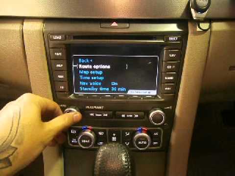 how to install cd player in vs commodore