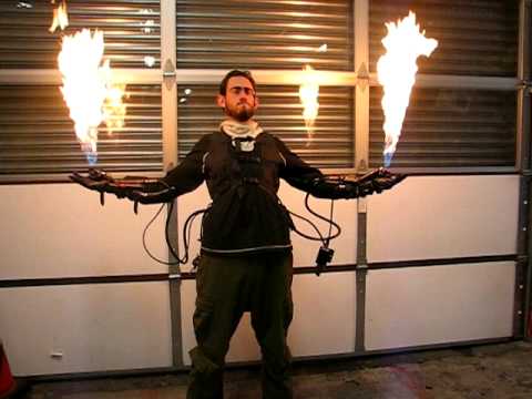 0 0