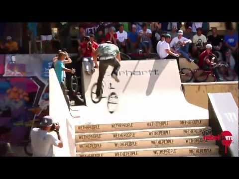 BMX BIKES TRICKS STUNTS CRASHES