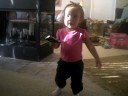Bella cantando e dan�ando!!