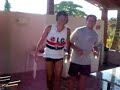 F�bio dan�ando \"I Will Survive\"