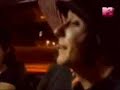 David singing in french