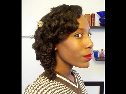 Best of the Web: 30s Inspired Side Swept Wave - Autumn aka The Retro Natural loves vintage hairstyles and fashion. Check out this video to see how she creates side swept waves after doing a flexi rod set on her natural hair. This style is versatile enough for a casual...