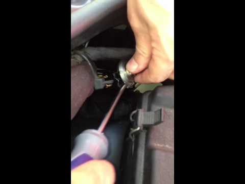 how to remove ml320 radio