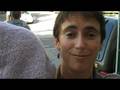 videos de Marci waits in a long line