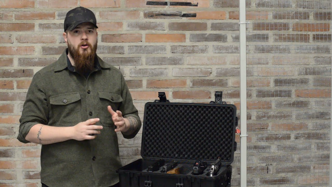 Viisi käsiasetta jokaiselle ampujalle