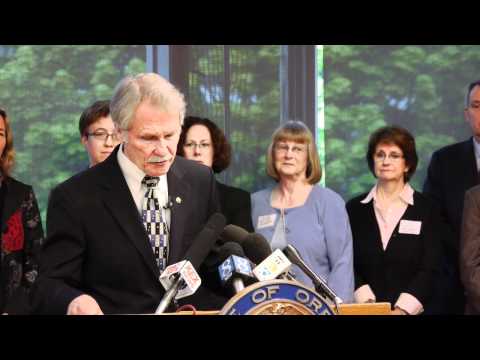 John+kitzhaber+email