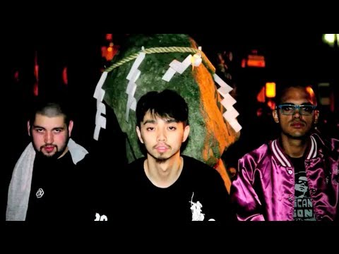 dopeness - FREE DOWNLOAD/フリーダウンロード:http://www.mediafire.com/?3vocn9zsed3zmfn TITLE: 「チンコ」 ARTIST: CRAZY-T X SPENCE FEAT. 鎮座DOPENESS PRODUCED BY EVISBEATS ALBUM: 2 YEAR ...