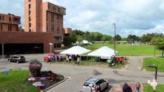 Freshman Moving In day