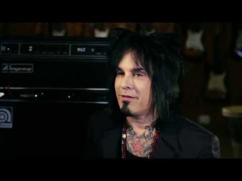 sixx - We caught up with Nikki Sixx at the Hollywood Guitar Center where brought along his new signature