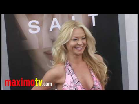 Charlotte Ross