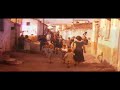 en 1963 mor�a carmen amaya, la reina del baile flamenco. el d�a de su muerte su casa de bagur, en una mezcla de saqueo y repartici�n, queda vac�a en
pocas horas. no quedan vestidos ni zapatos, solo una tosca mesa y una cama. cuarenta y dos a�os despu�s, a los pies del pirineo aparecen dos ba�les y dos maletas llenas de documentos personales y miles de fotografias de carmen amaya. se comienza a contar nuevamente la historia.