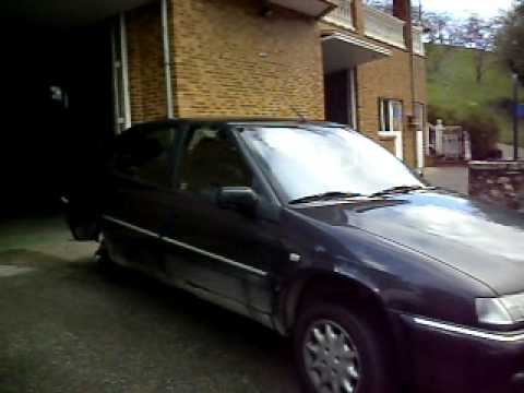 Andar a tres ruedas con un Citroën 0 Andar a tres ruedas con un Citroën