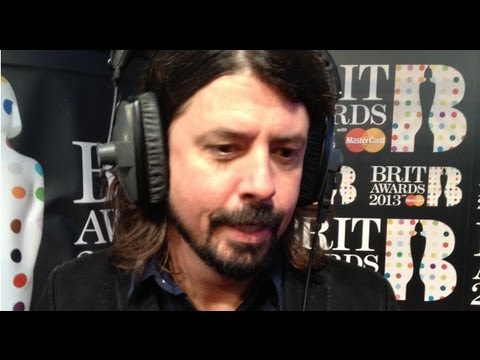 Grohl - Dave Grohl chats to Geoff Lloyd live from the red carpet on Absolute Radio at the 2013 BRIT Awards.