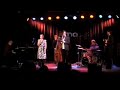 unit 6:
johanna iivanainen - vocals
ari jokelainen - saxophone
sami linna - guitar
jari kanninen - piano
teemu ker�nen - bass
tommi vainikainen - drums

umo jazz house, 11.10.2006