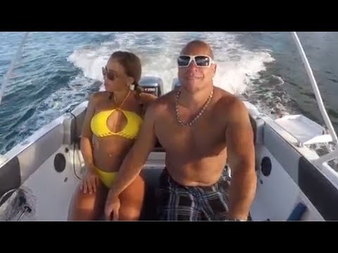 Watch Party Boat Online Free 2016