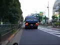 Message or comment in English is welcome.意外にすり抜け能力高いです。幅85cm。http://trike.blog.f2u.com/