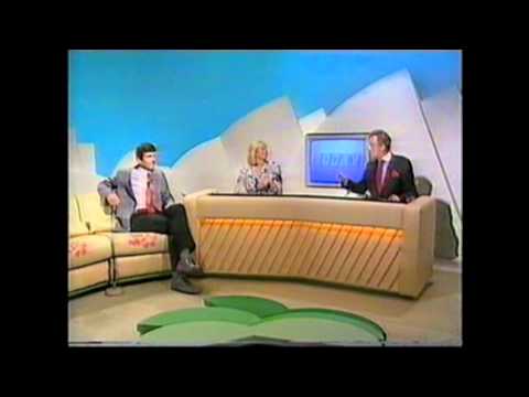 tsw - A clip from TSW today in 1988 presented by Sue King and John Doyle an interesting point to note is the TSW branding over the front and end titles and the set...