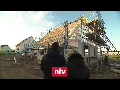 Baukredite bleiben billig - Zinssteigerungen sind nicht zu erwarten | n-tv